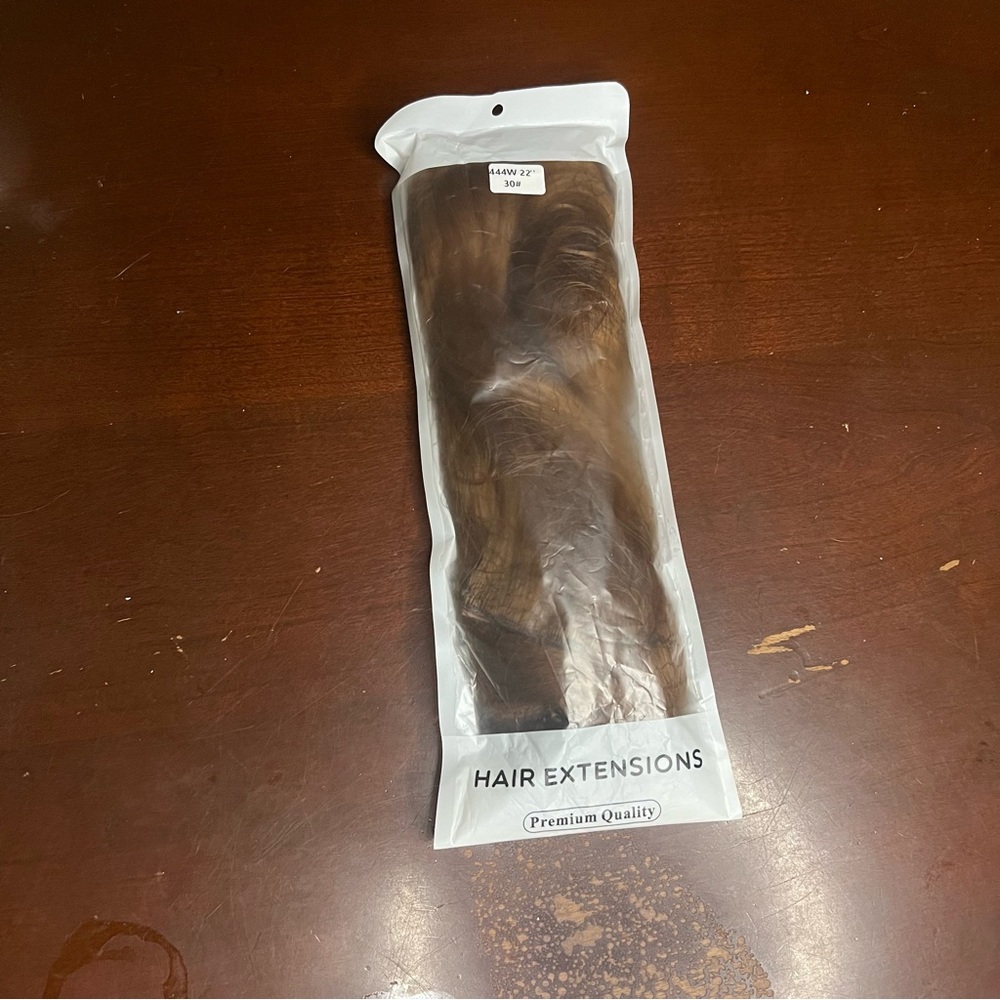 NWT Hair Extensions Synthetic Natural Auburn 30# 444W 22” Copper Undertone - Picture 11 of 11